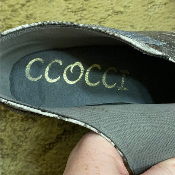 CCOCCI SNAKE PRINT WEDGE SNEAKER SHOE SIZE 7 1/2 - Picture 4 of 4